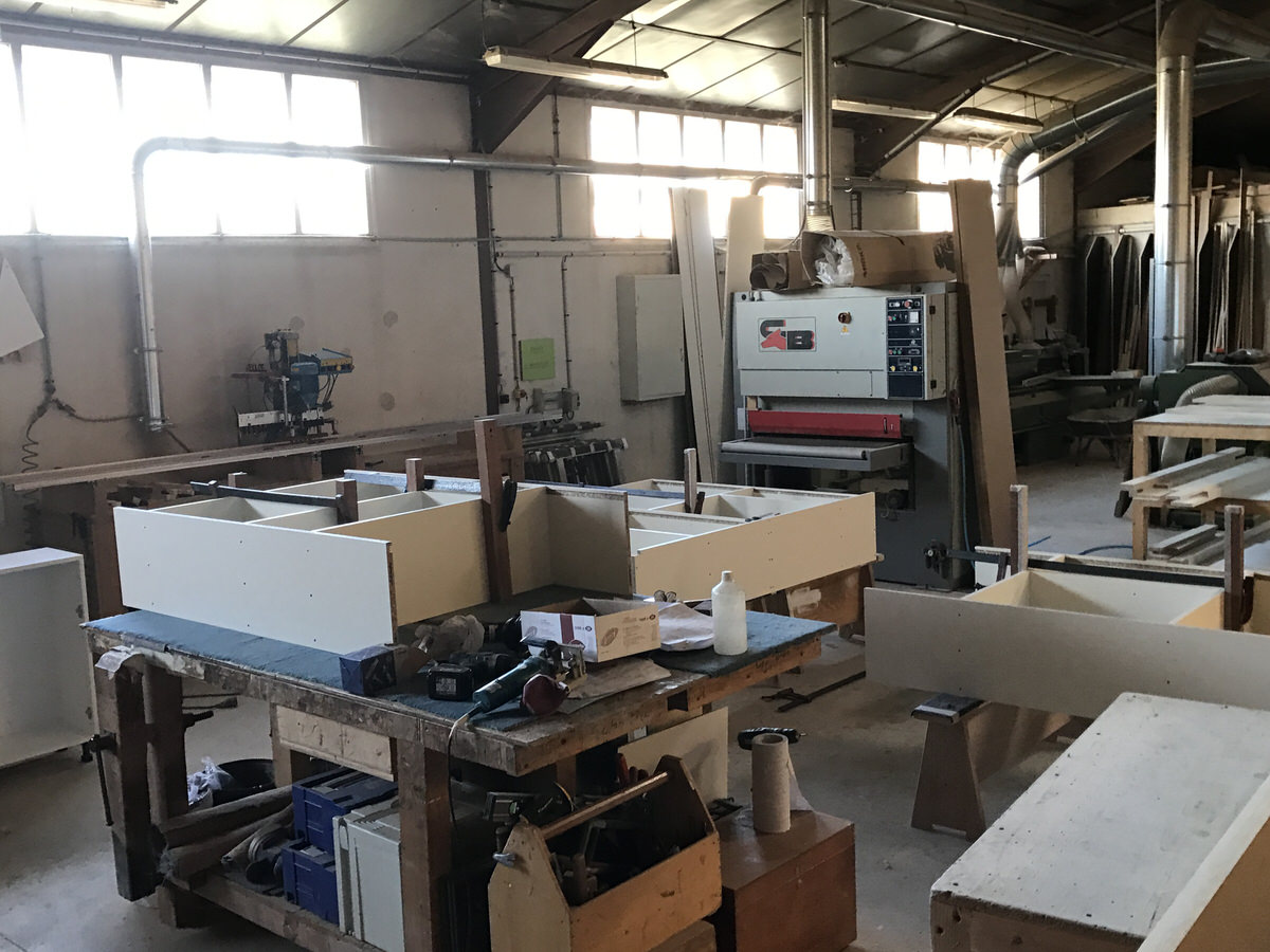 AM Déco Menuiserie - Processus de fabrication d'un meuble (En atelier)